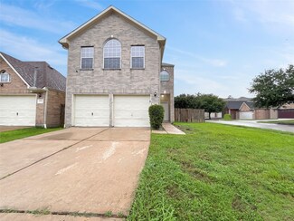 835 Forest Ivy Ln, Houston, TX 77067