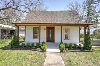 312 N Cherokee St, Catoosa, OK 74015
