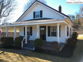 528 Belle Hollor Rd, Jefferson, NC 28640