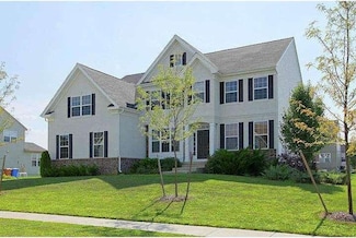 8 Brookridge Dr, Swedesboro, NJ 08085