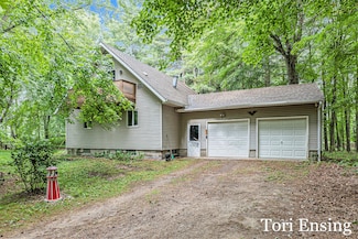 4366 W Woods Rd, Sidney, MI 48885