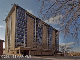 207 5th Ave SW Unit 805, Rochester, MN 55902