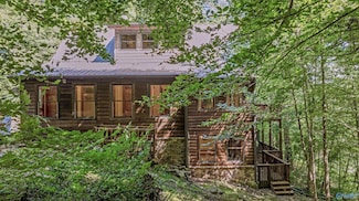 984 Murphy Hollow Rd, Trenton, GA 30752