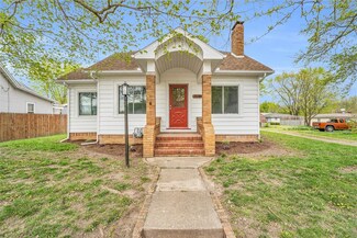 304 E Jefferson St, Kansas, IL 61933