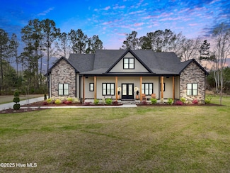 9442 Old Salem Way, Calabash, NC 28467