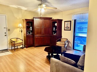 7737 Ashmont Cir Unit 2052, Tamarac, FL 33321