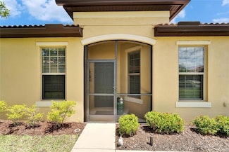 5422 Sunset Falls Dr, Apollo Beach, FL 33572