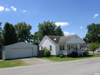 1303 4th St, Rosiclare, IL 62982