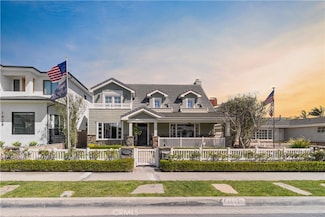 1822 Pine St, Huntington Beach, CA 92648