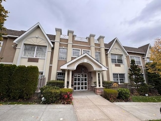 150-31 12th Ave, Whitestone, NY 11357