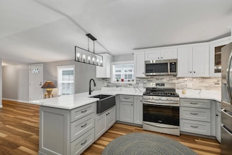 20 E Marina Rd, Gilford, NH 03249