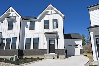 11697 Seven Gables Rd, Cincinnati, OH 45249