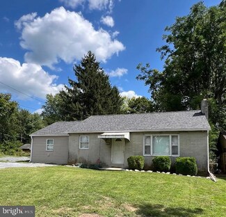 10426 Williamsport Pike, Falling Waters, WV 25419