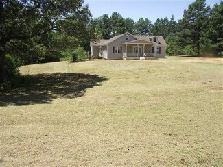 898 Joe Dillon Rd, Michie, TN 38357