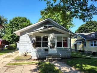 608 N Central Ave, Rockford, IL 61101