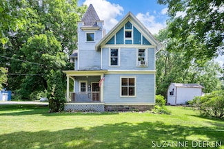 409 W Bridge St, Lyons, MI 48851