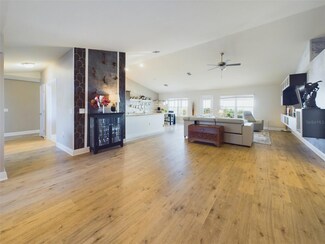 1155 Towergate Cir, Lake Wales, FL 33853