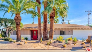 494 N Monterey Rd, Palm Springs, CA 92262
