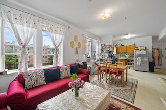 203 Academy St Unit 313, Jersey City, NJ 07306