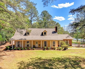 6017 Castle Rd, Vicksburg, MS 39180