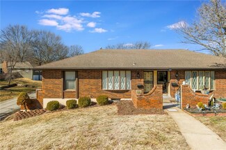 7220 Crisp Ave, Raytown, MO 64133