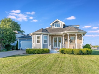 101 Bell Ct, Oswego, IL 60543