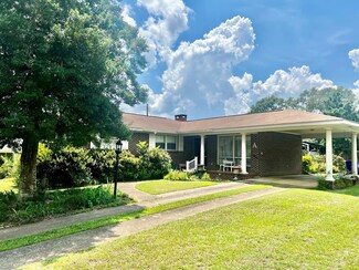 108 Woodland Cir, Troy, AL 36081
