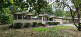 4510 Poulin St, Norton Shores, MI 49441
