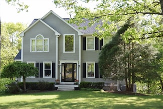30 Eagle Rock Rd, Stoughton, MA 02072
