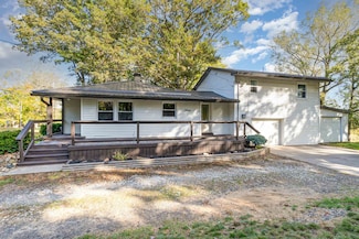 10001 Carr Rd, Saint Charles, MI 48655