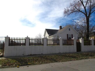 4137 E 11th St, Kansas City, MO 64127