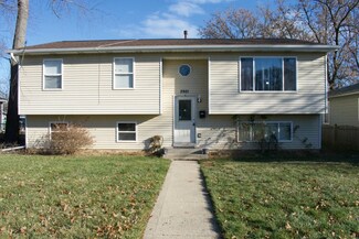 2921 Gilboa Ave, Zion, IL 60099