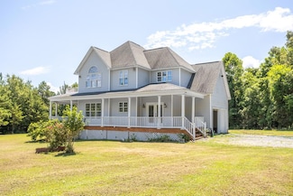 4094 Green Level Rd, Scottsburg, VA 24589