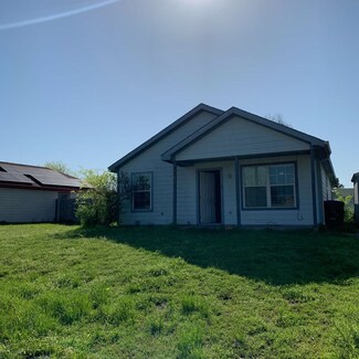 1713 Manor Garden, Greenville, TX 75401