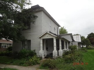 60 E Mill St, Urbana, IN 46990