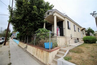 448 W Ofarrell St, San Pedro, CA 90731