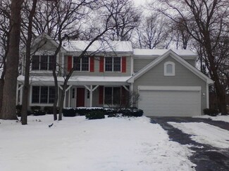 3204 Carriage Hill Rd, Island Lake, IL 60042
