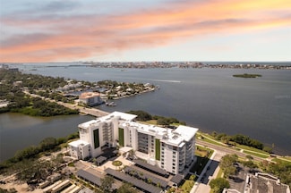 1020 Sunset Point Rd Unit 612, Clearwater, FL 33755