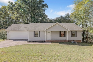 199 Stokely Dr, Chickamauga, GA 30707