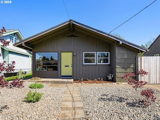 7609 N Leonard St, Portland, OR 97203