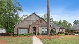 102 Chantilly Place, Dothan, AL 36303