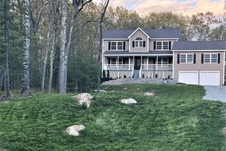 208 W Main St, Dudley, MA 01571