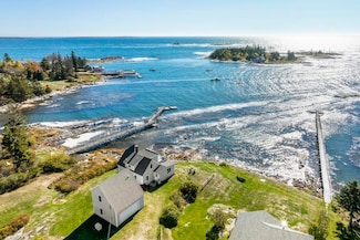 22 Gray Rd, Newagen, ME 04576