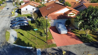 19065 NW 85th Ct, Hialeah, FL 33015