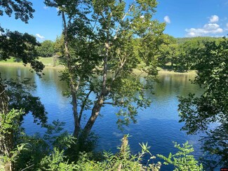 1043 Cane Island Rd, Flippin, AR 72634