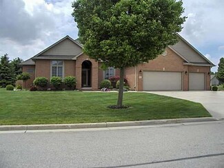 425 N Pointe Dr, Archbold, OH 43502