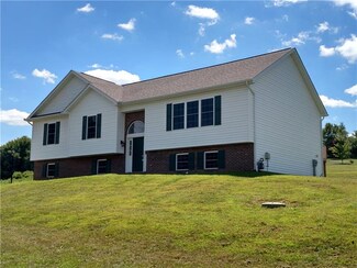 109 Vista Dr, Slippery Rock, PA 16057