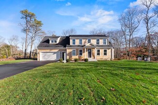 5 Deep Wood Dr, Sandwich, MA 02644
