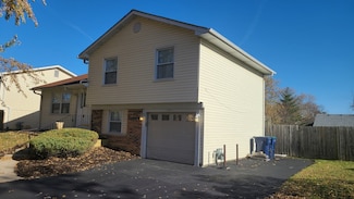 125 Deerpath Rd, Matteson, IL 60443