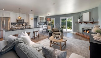 880 Winthrop Ct, Santa Barbara, CA 93111
